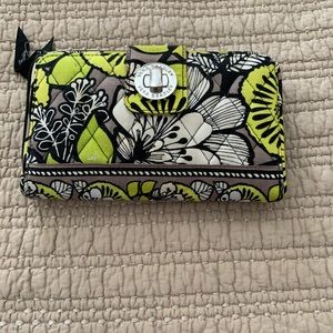 Large turn lock wallet